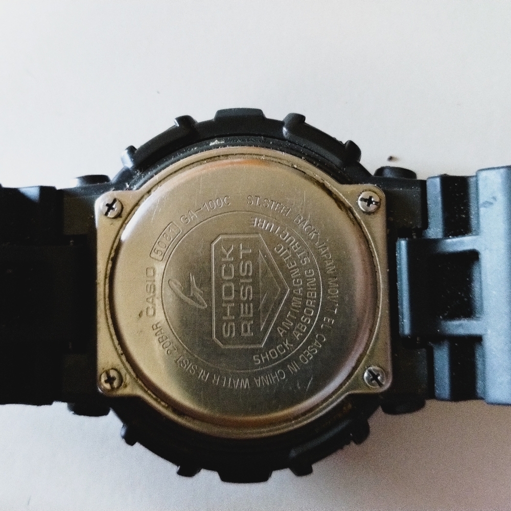Casio G-Shock Ana-Digi 3-EYE Auto LED Light with Afterglow Watch GA-100C-8ACR. - Picture 5 of 7
